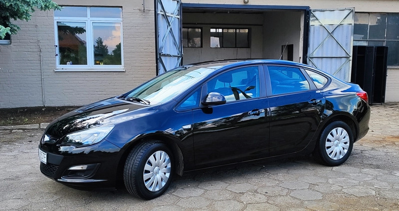 Opel Astra cena 46900 przebieg: 37500, rok produkcji 2018 z Grudziądz małe 301